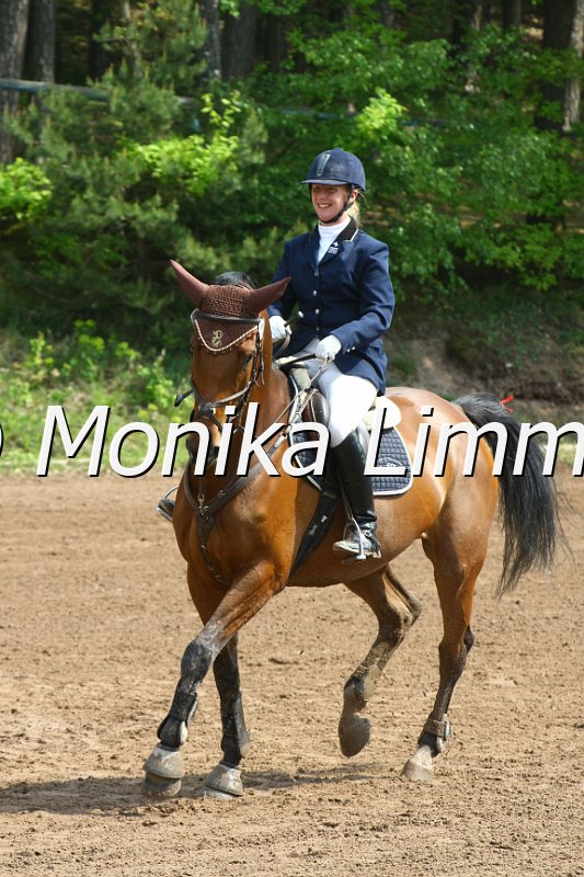 104M3242_Rana_Punkte L.JPG